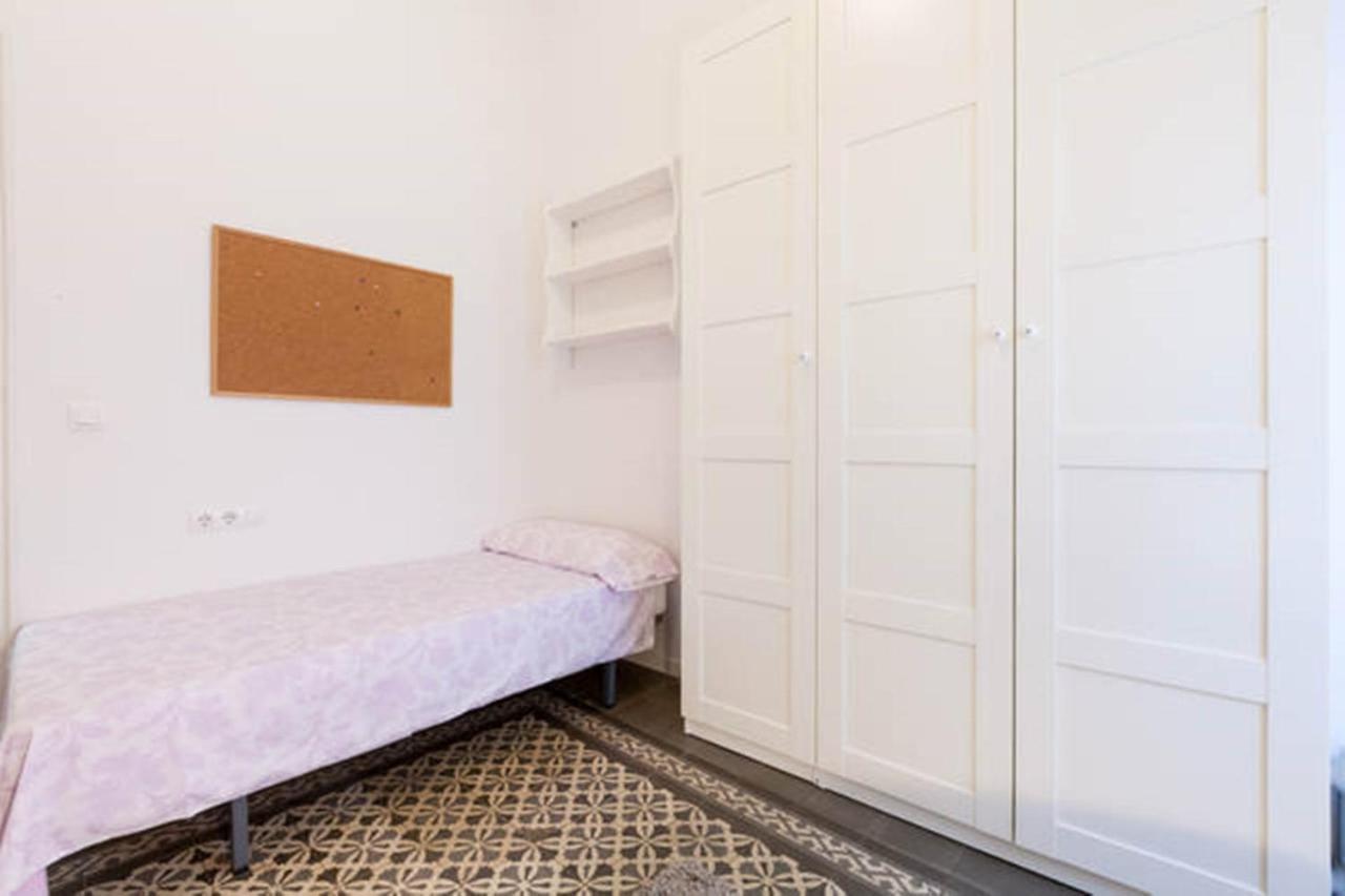 Apartamentos Rg Arenal Sewilla Pokój zdjęcie