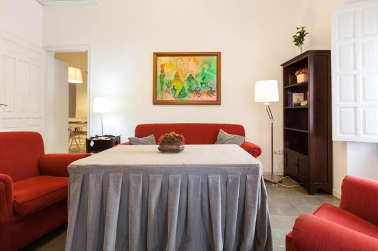 Apartamentos Rg Arenal Sewilla Pokój zdjęcie
