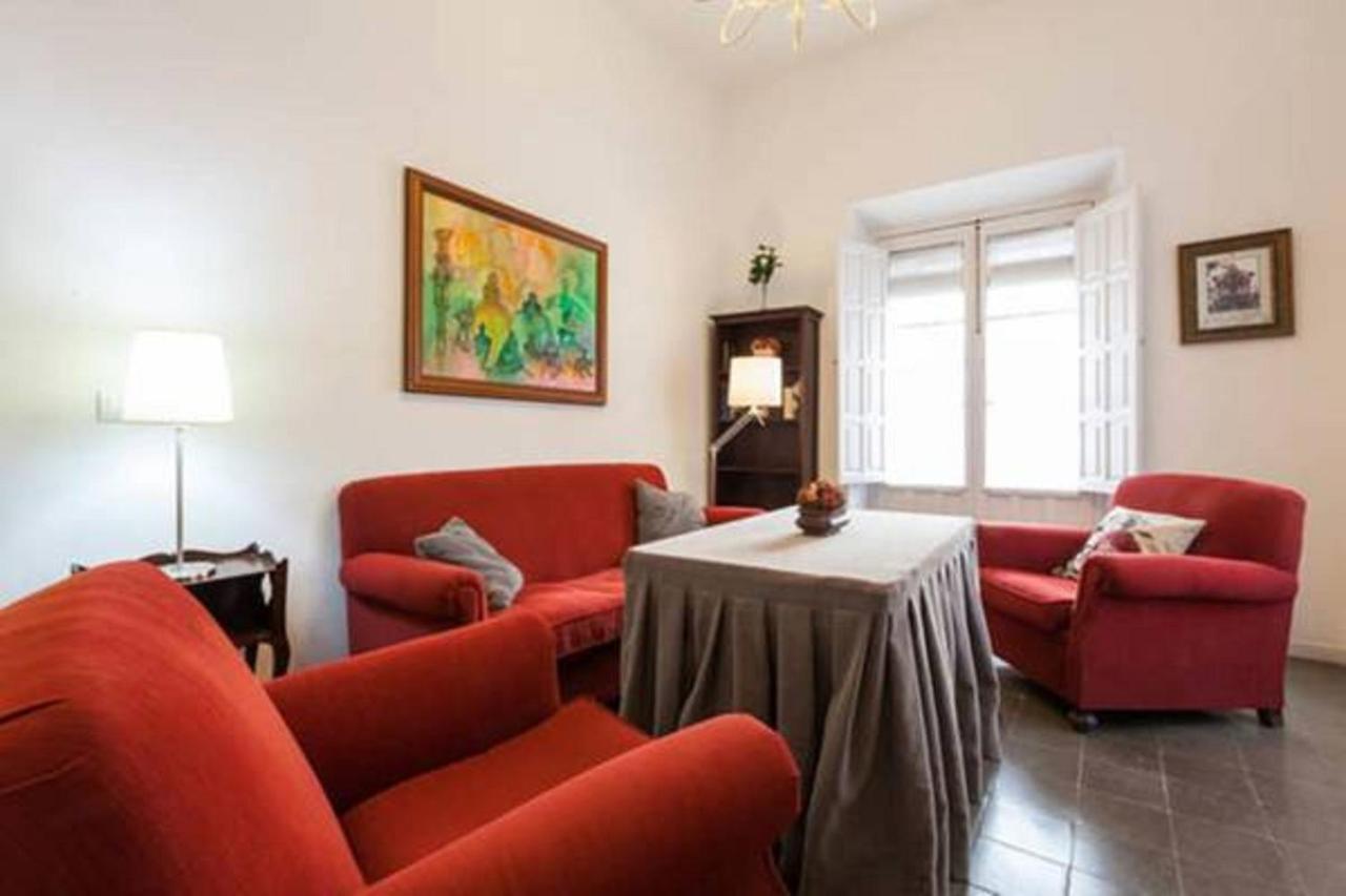 Apartamentos Rg Arenal Sewilla Pokój zdjęcie